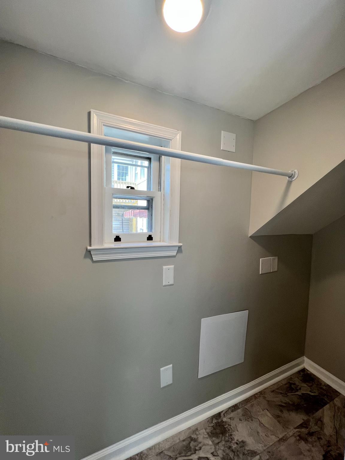 CHARLES TOWN - Residential Lease