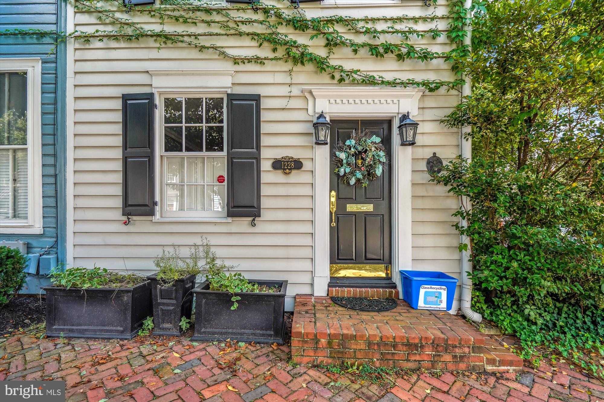 1228 PRINCE STREET