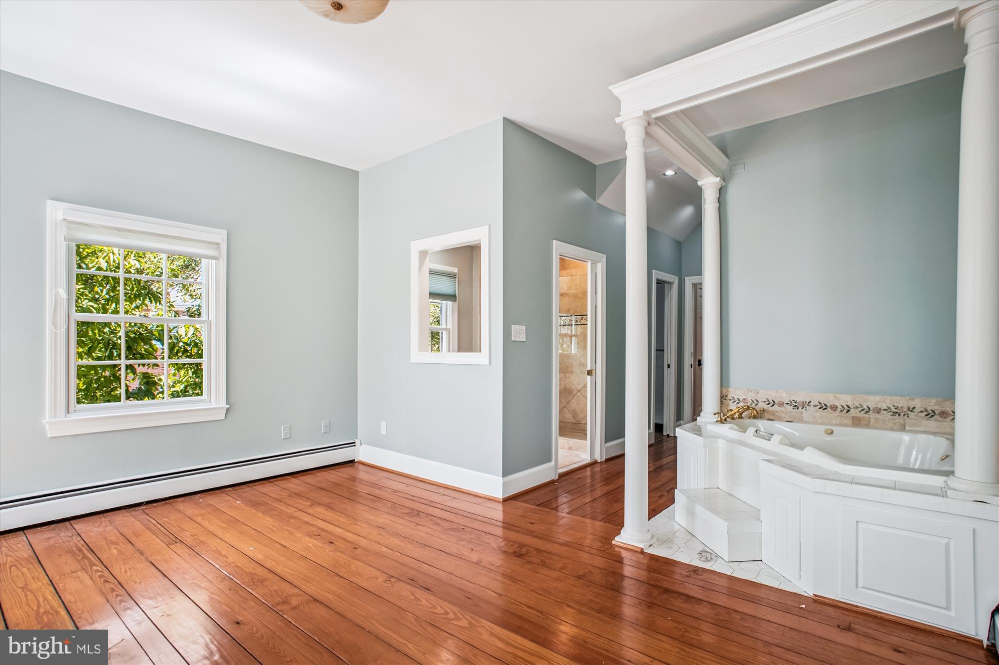 OLD TOWN - Residential Lease