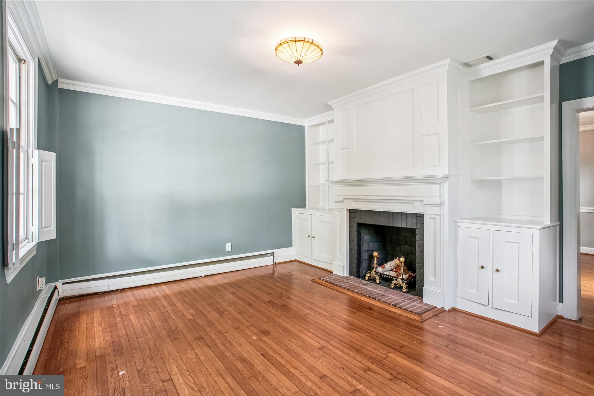 OLD TOWN - Residential Lease