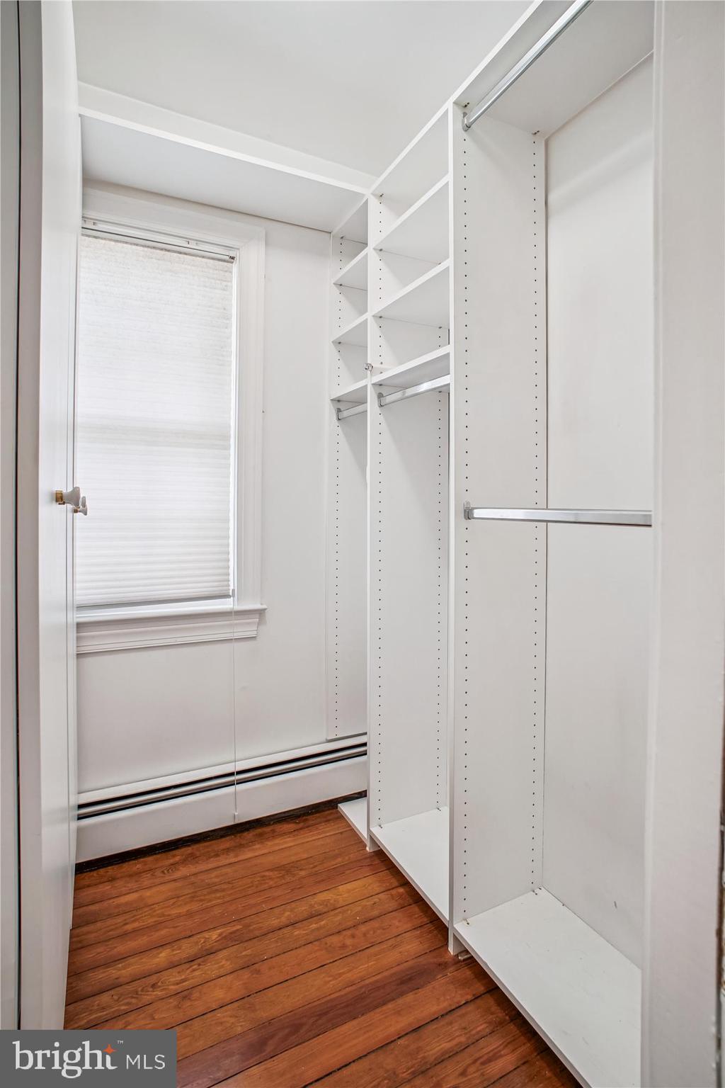 OLD TOWN - Residential Lease