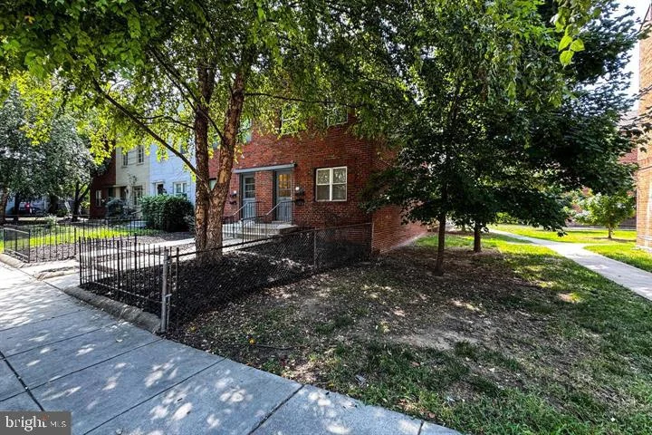 118 P Street SW