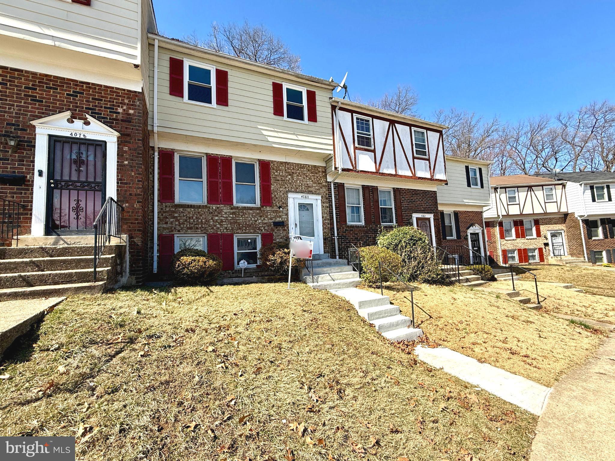 HANSON OAKS - Residential