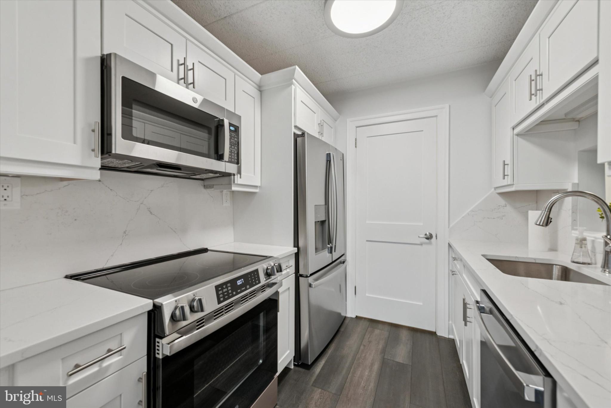 CHESTERBROOK - Residential Lease