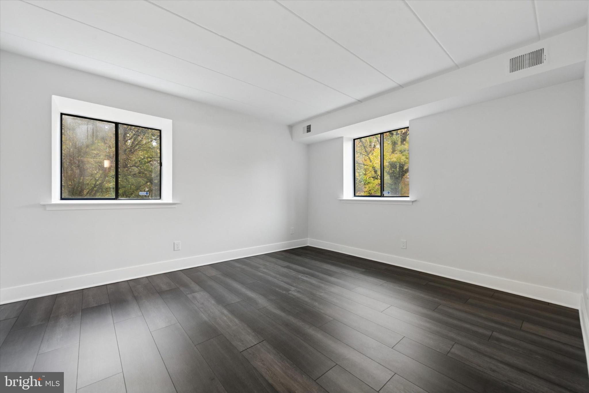 CHESTERBROOK - Residential Lease