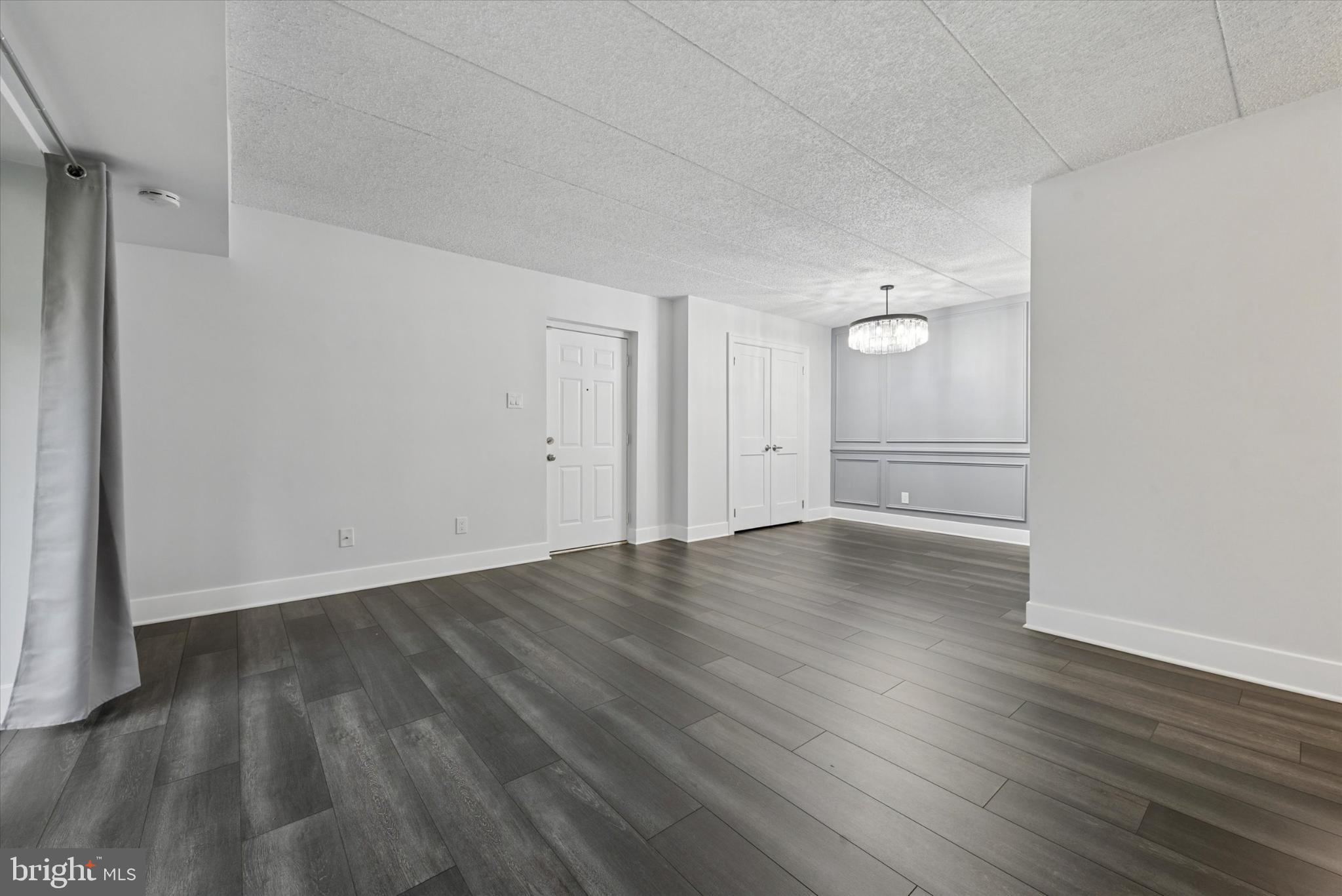 CHESTERBROOK - Residential Lease