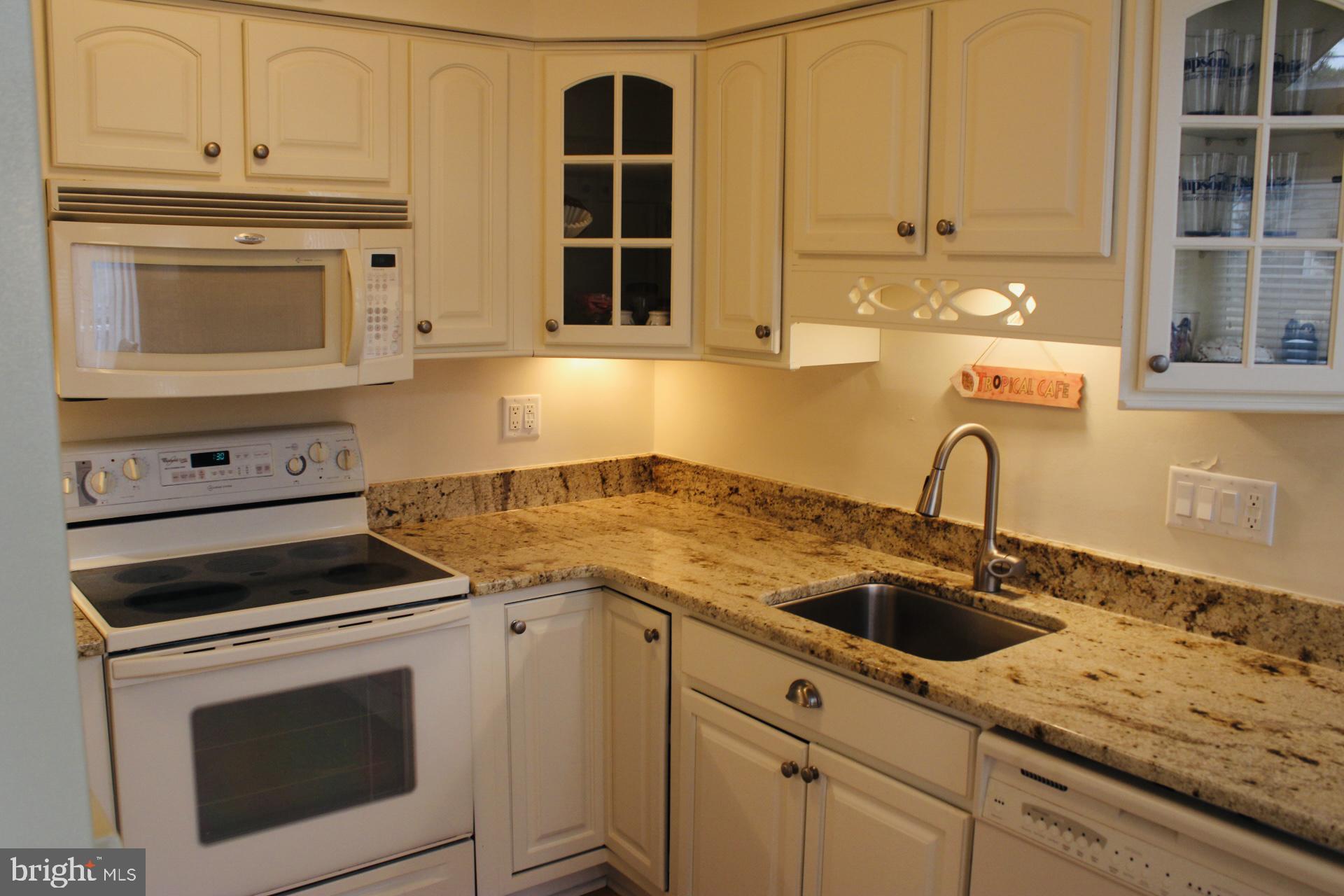 CAINE KEYS II - Residential