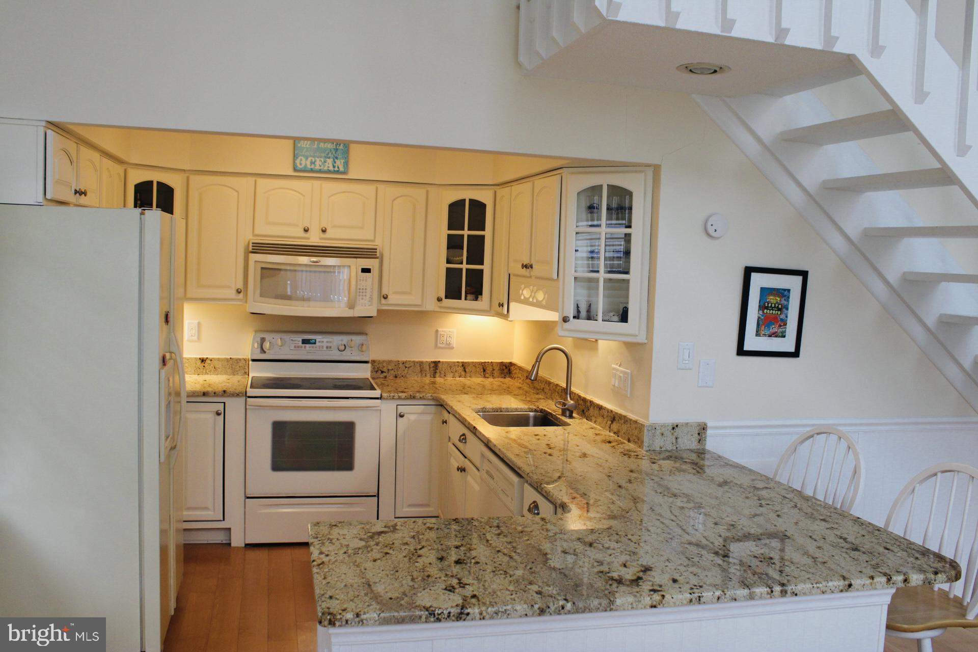 CAINE KEYS II - Residential