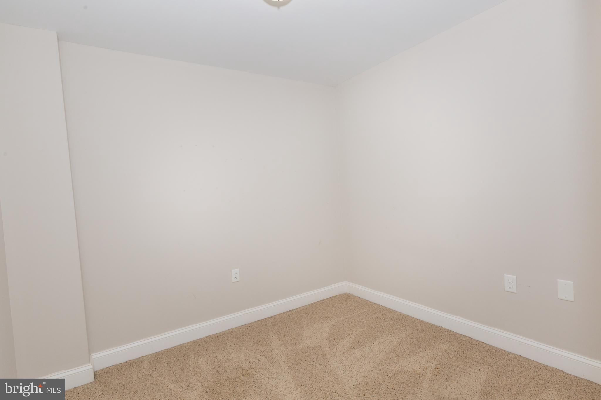 MARTINSBURG - Residential Lease