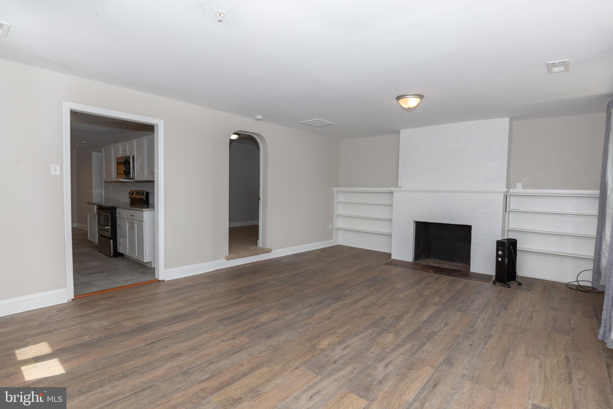 MARTINSBURG - Residential Lease