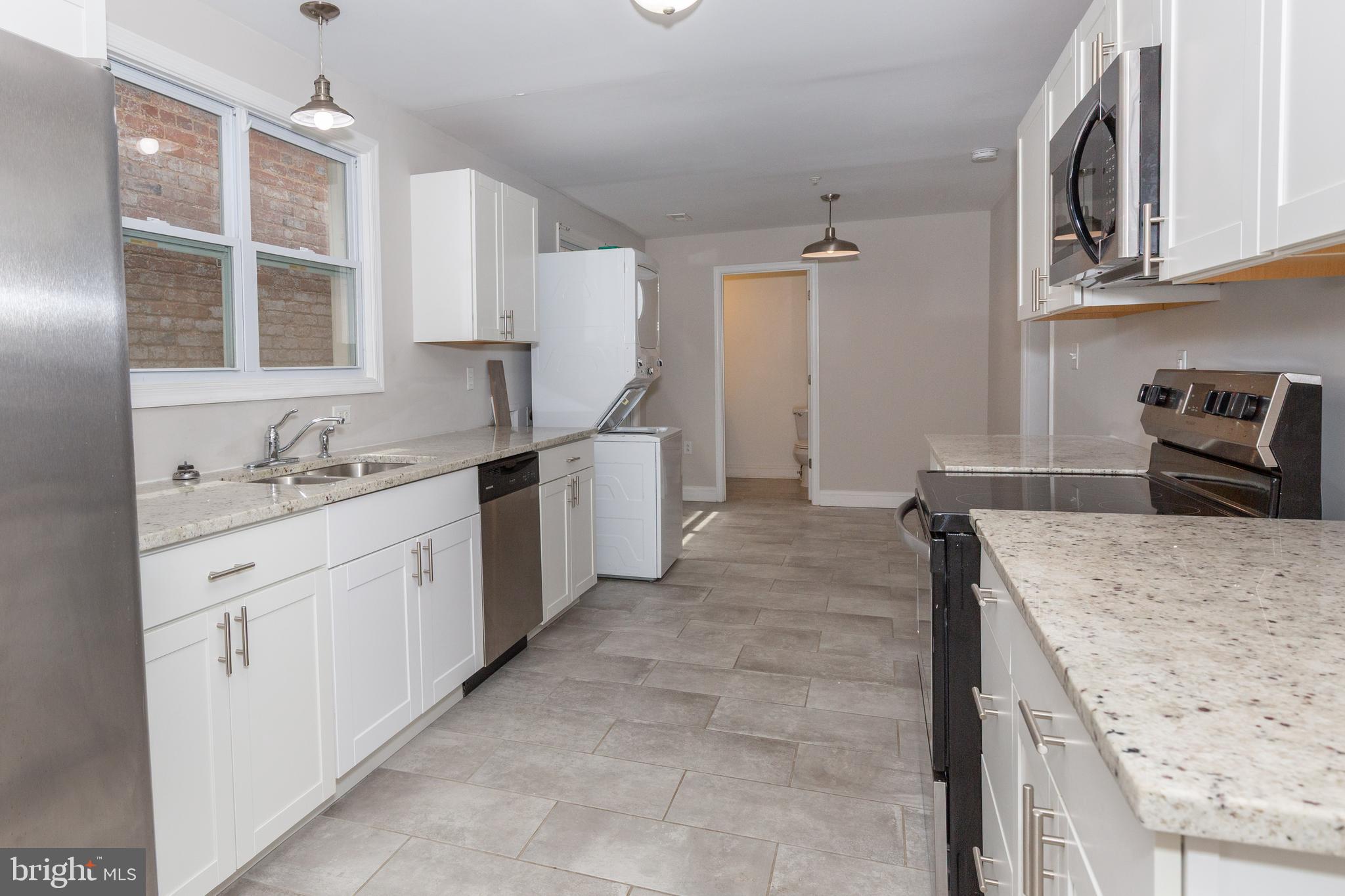 MARTINSBURG - Residential Lease