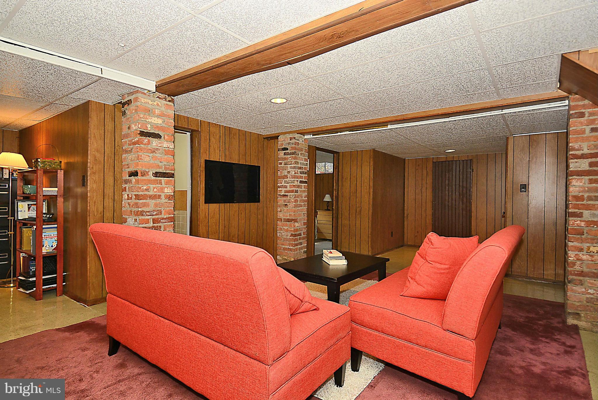 WOODMOOR - Residential