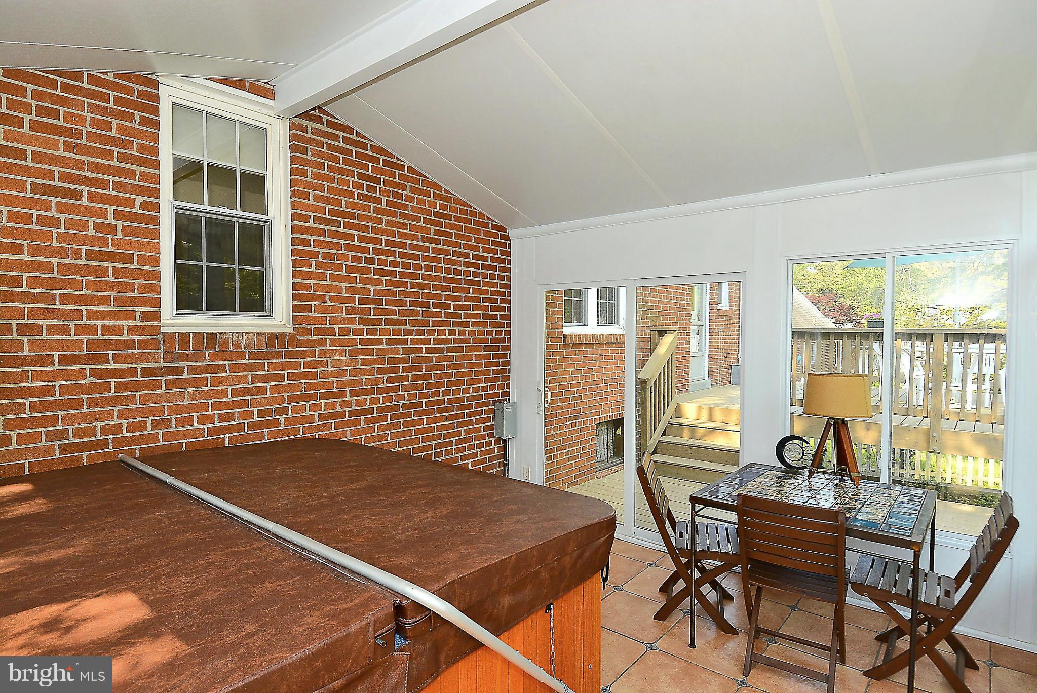 WOODMOOR - Residential