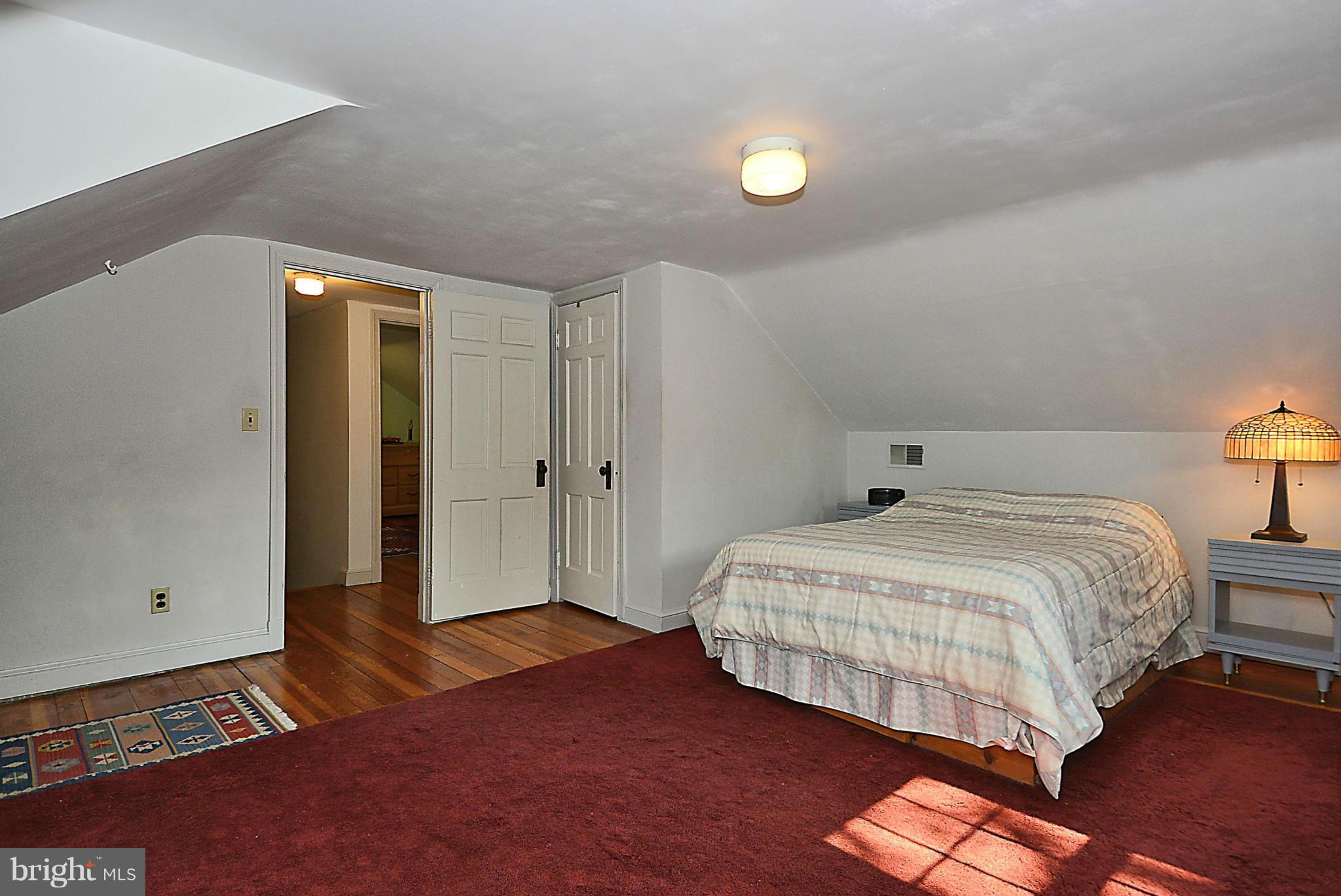 WOODMOOR - Residential