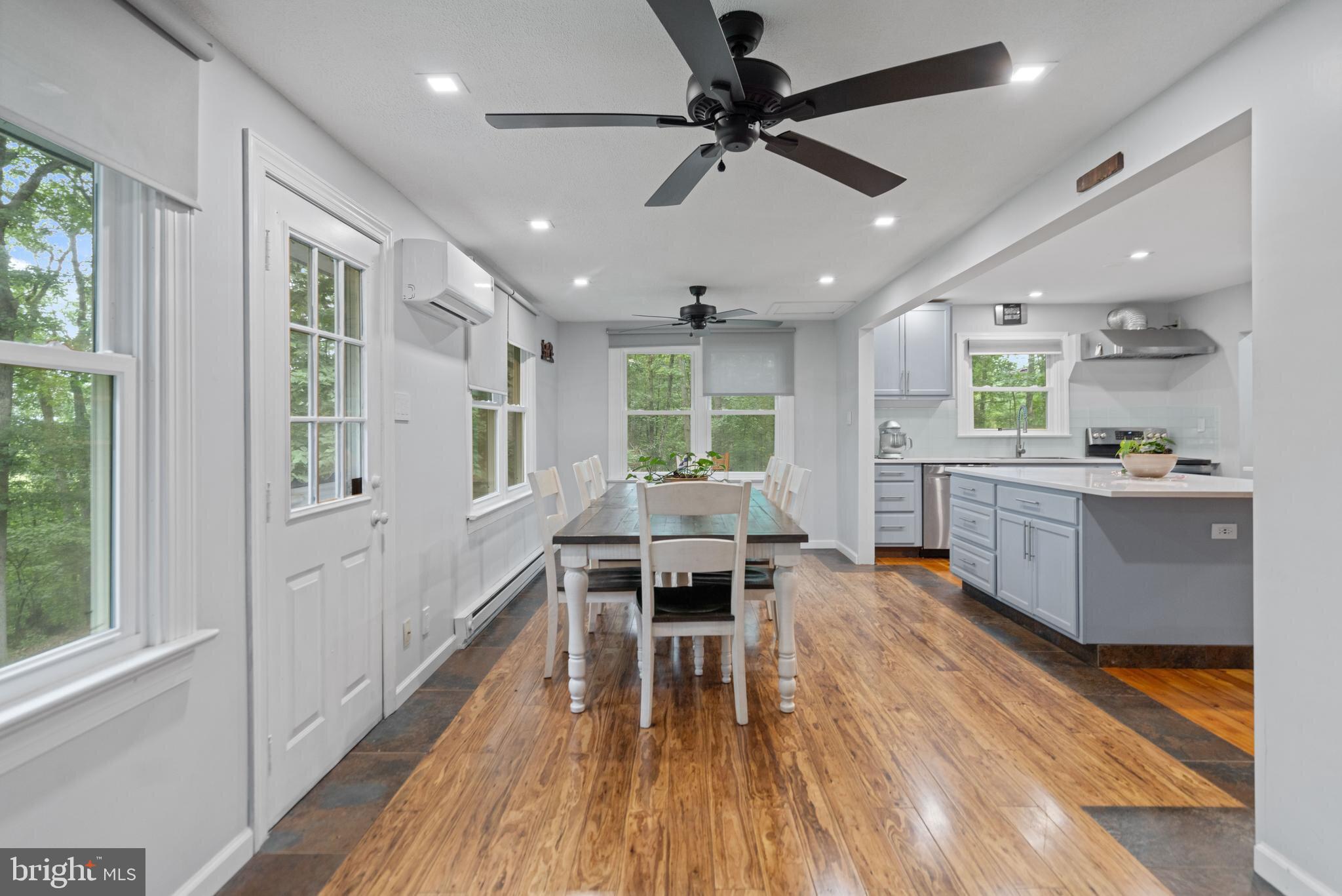 LEETOWN - Residential