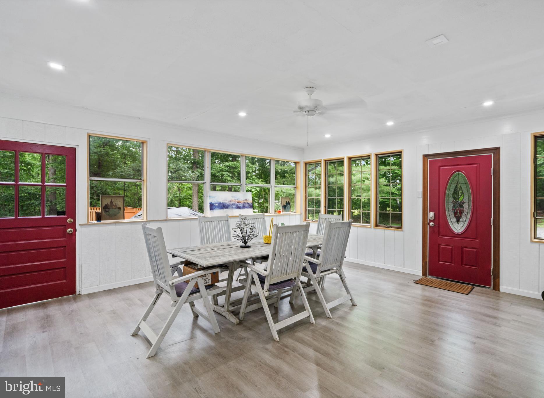 LEETOWN - Residential