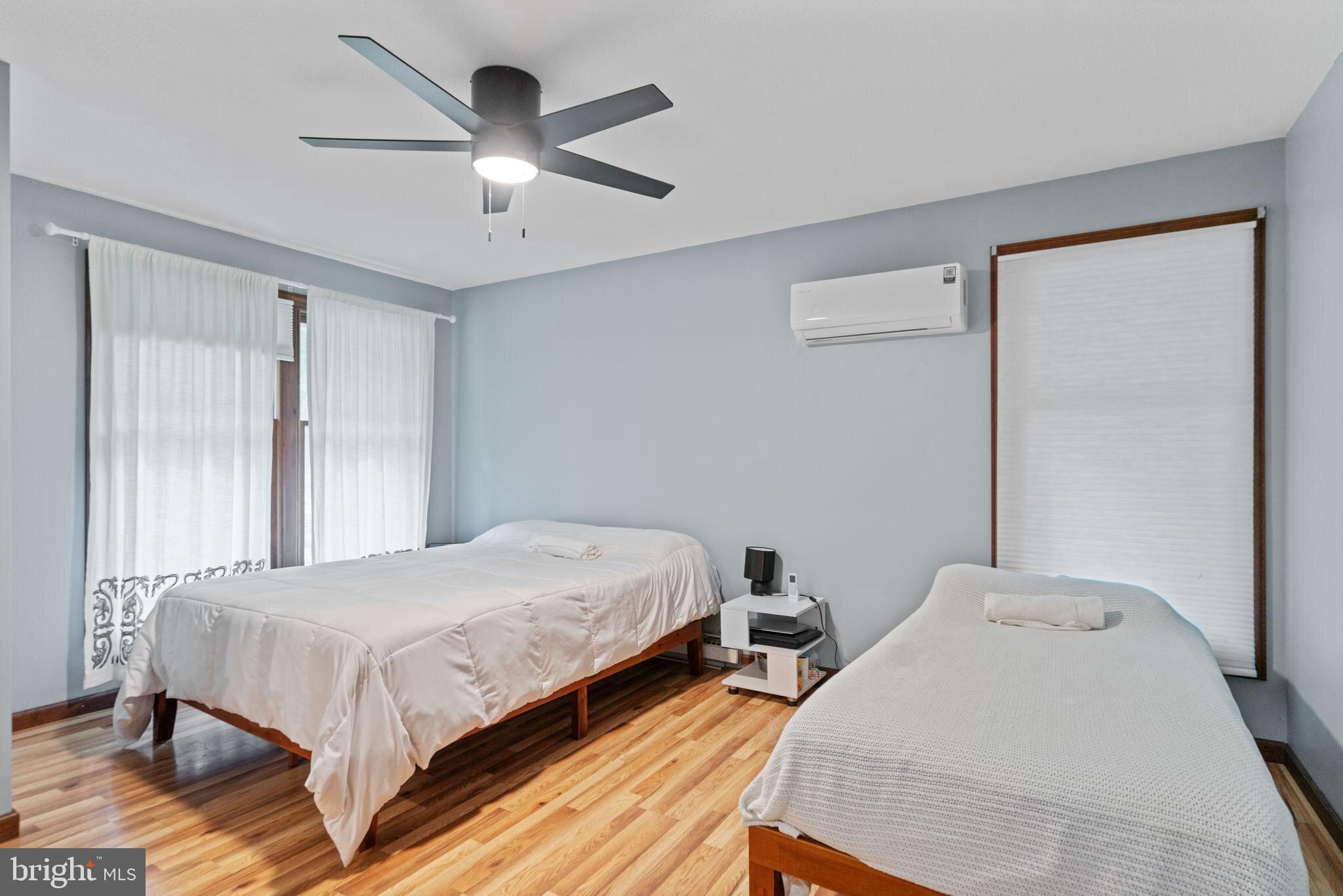 LEETOWN - Residential