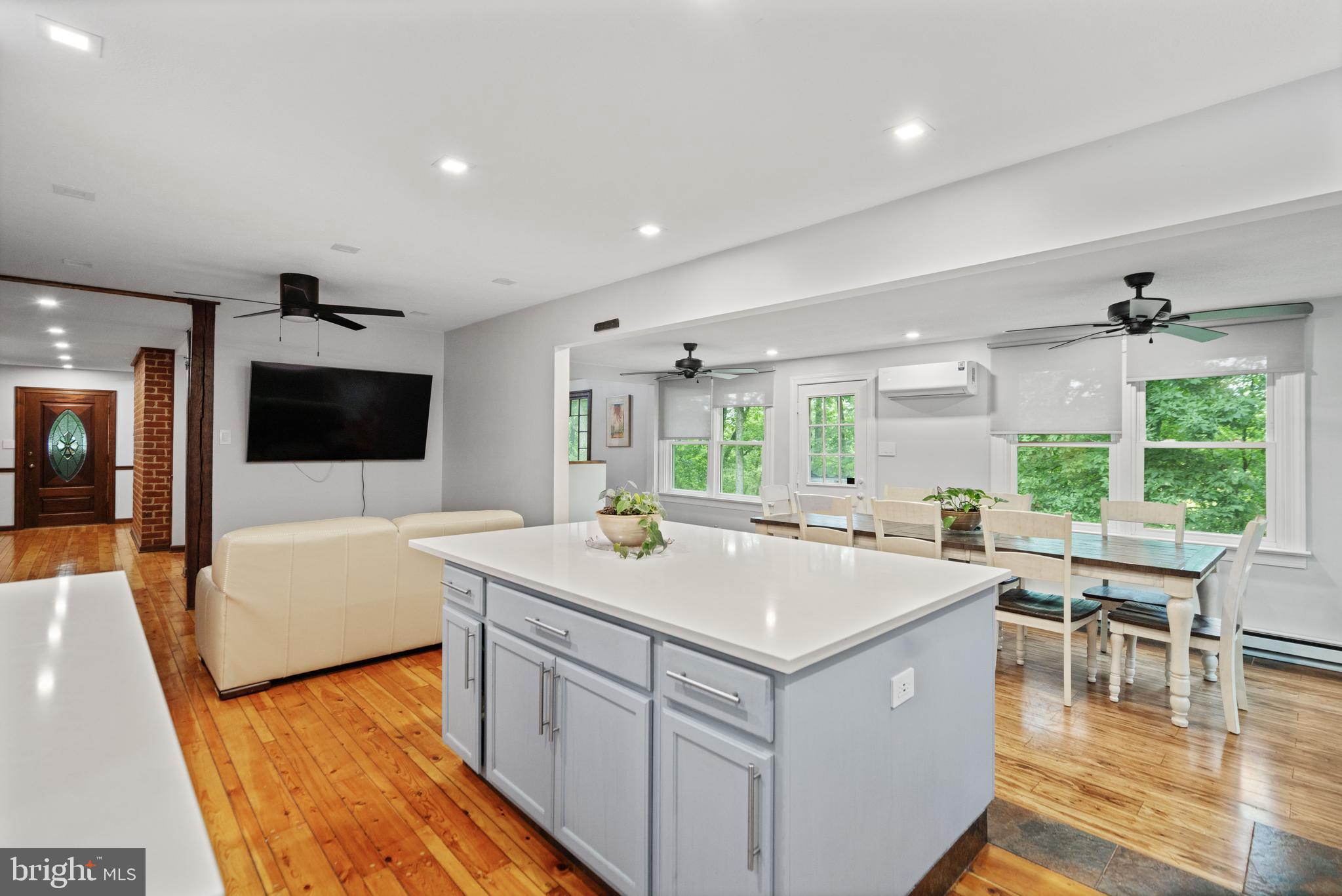 LEETOWN - Residential