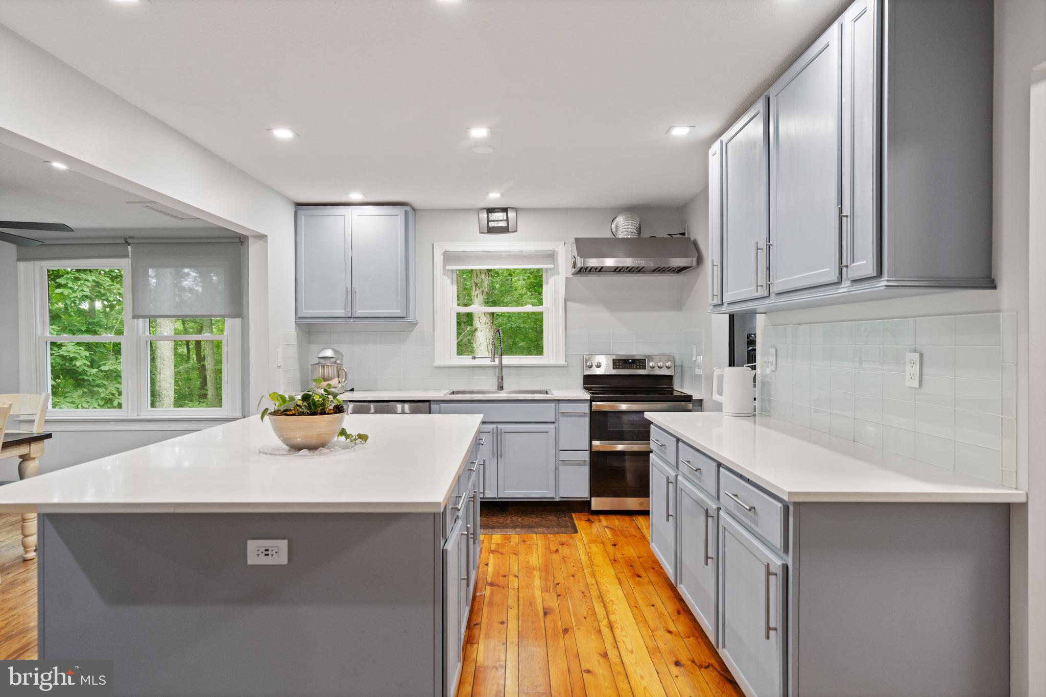 LEETOWN - Residential