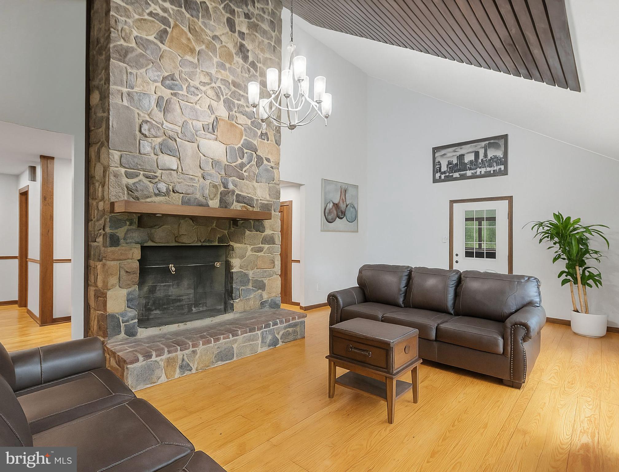 LEETOWN - Residential