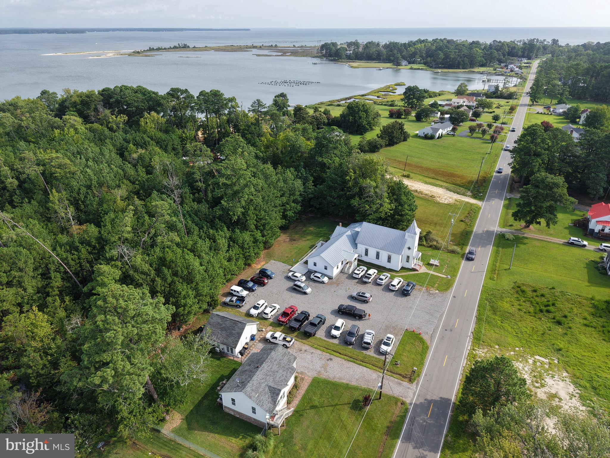 4393 WINDMILL POINT ROAD