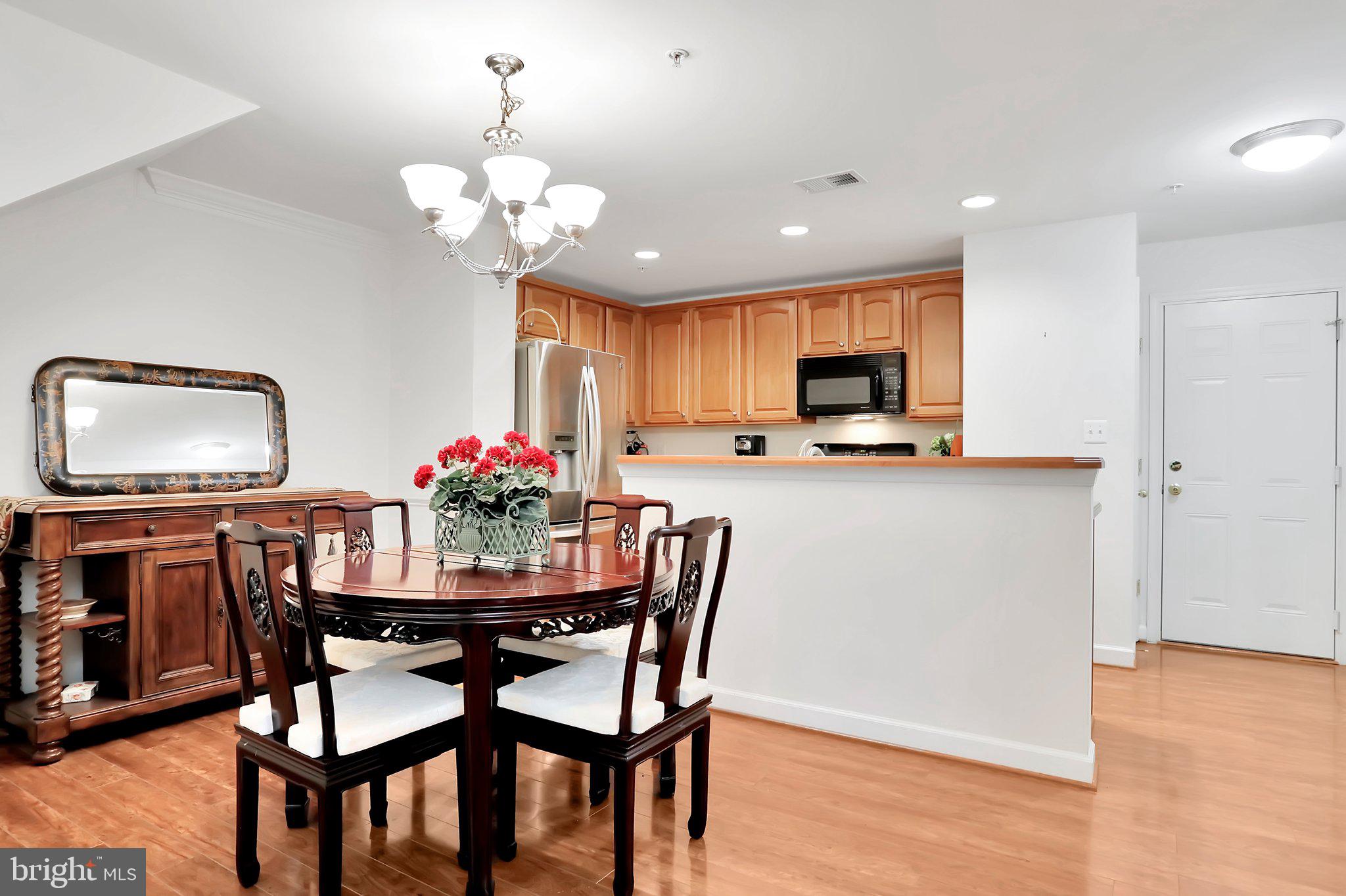 EAST MARKET AT FAIR LAKE - Residential