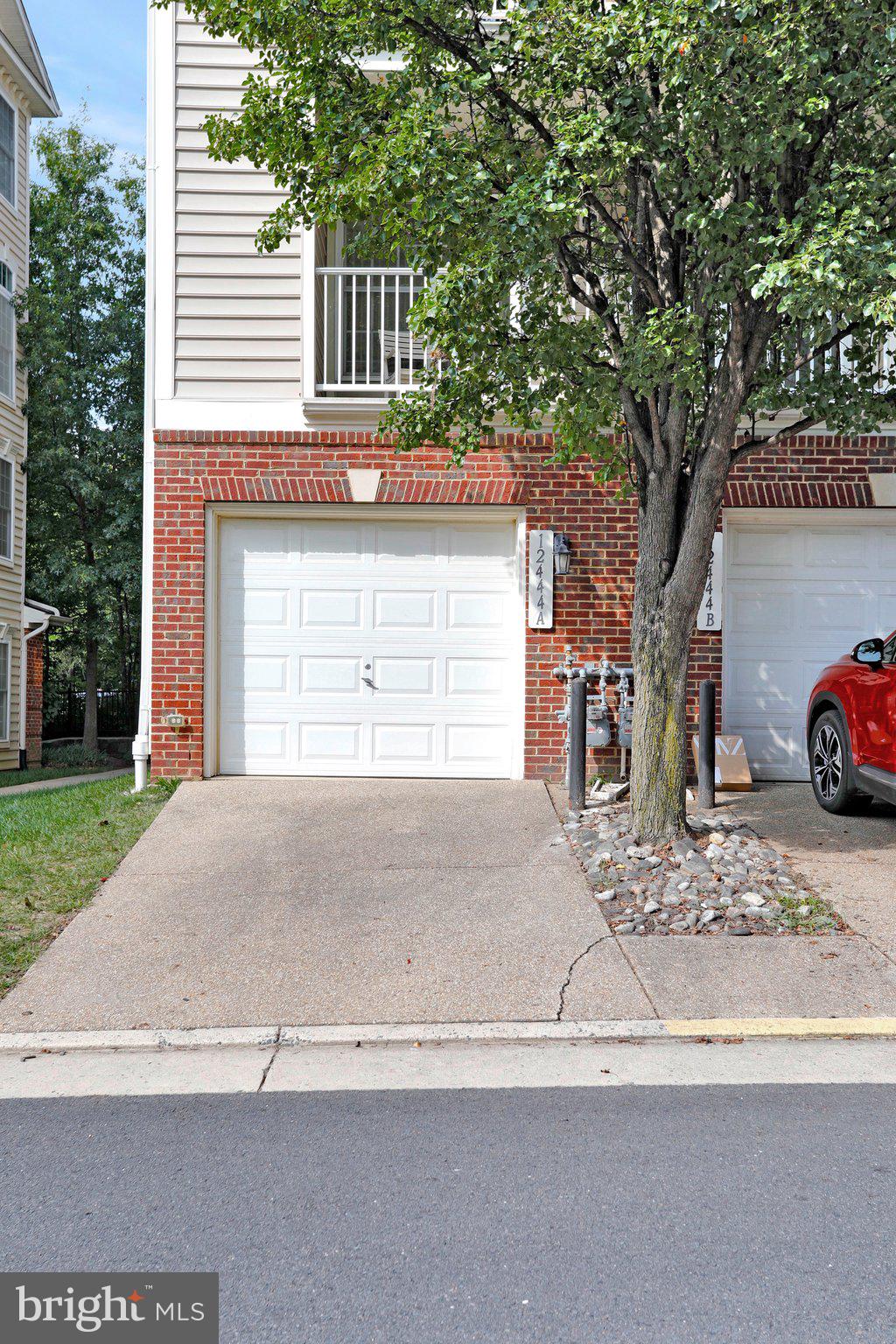 EAST MARKET AT FAIR LAKE - Residential