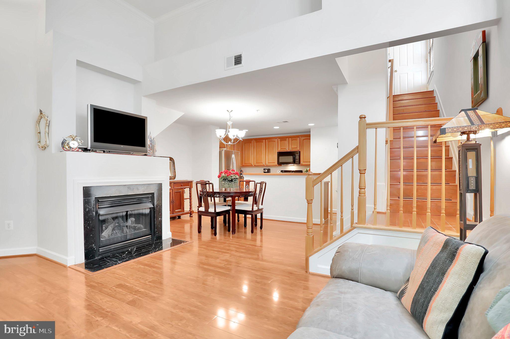 EAST MARKET AT FAIR LAKE - Residential