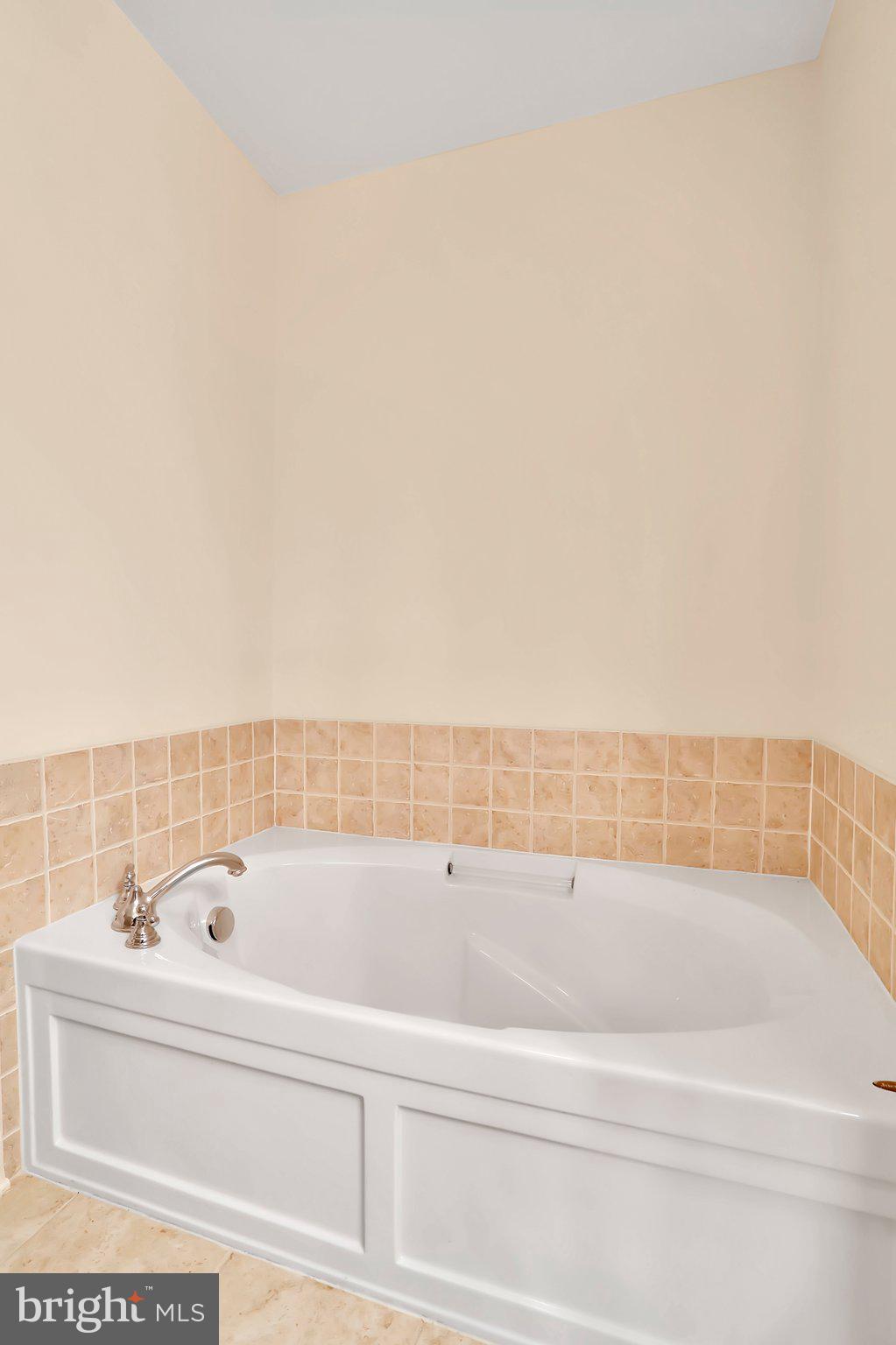 EAST MARKET AT FAIR LAKE - Residential