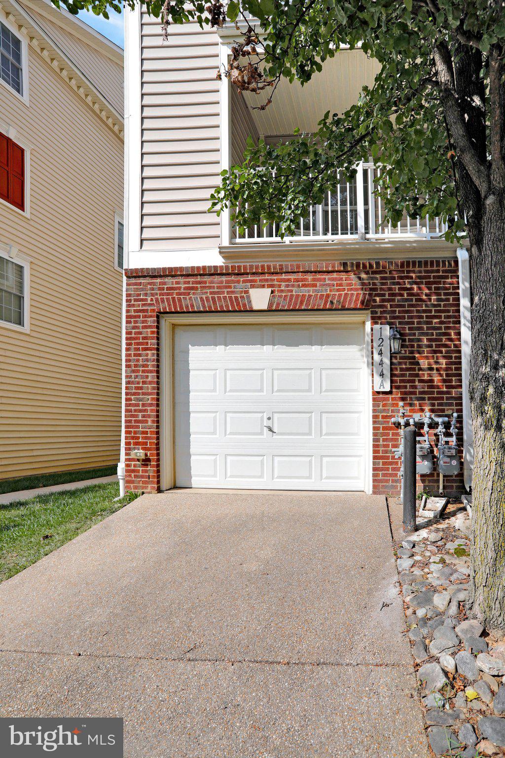 EAST MARKET AT FAIR LAKE - Residential