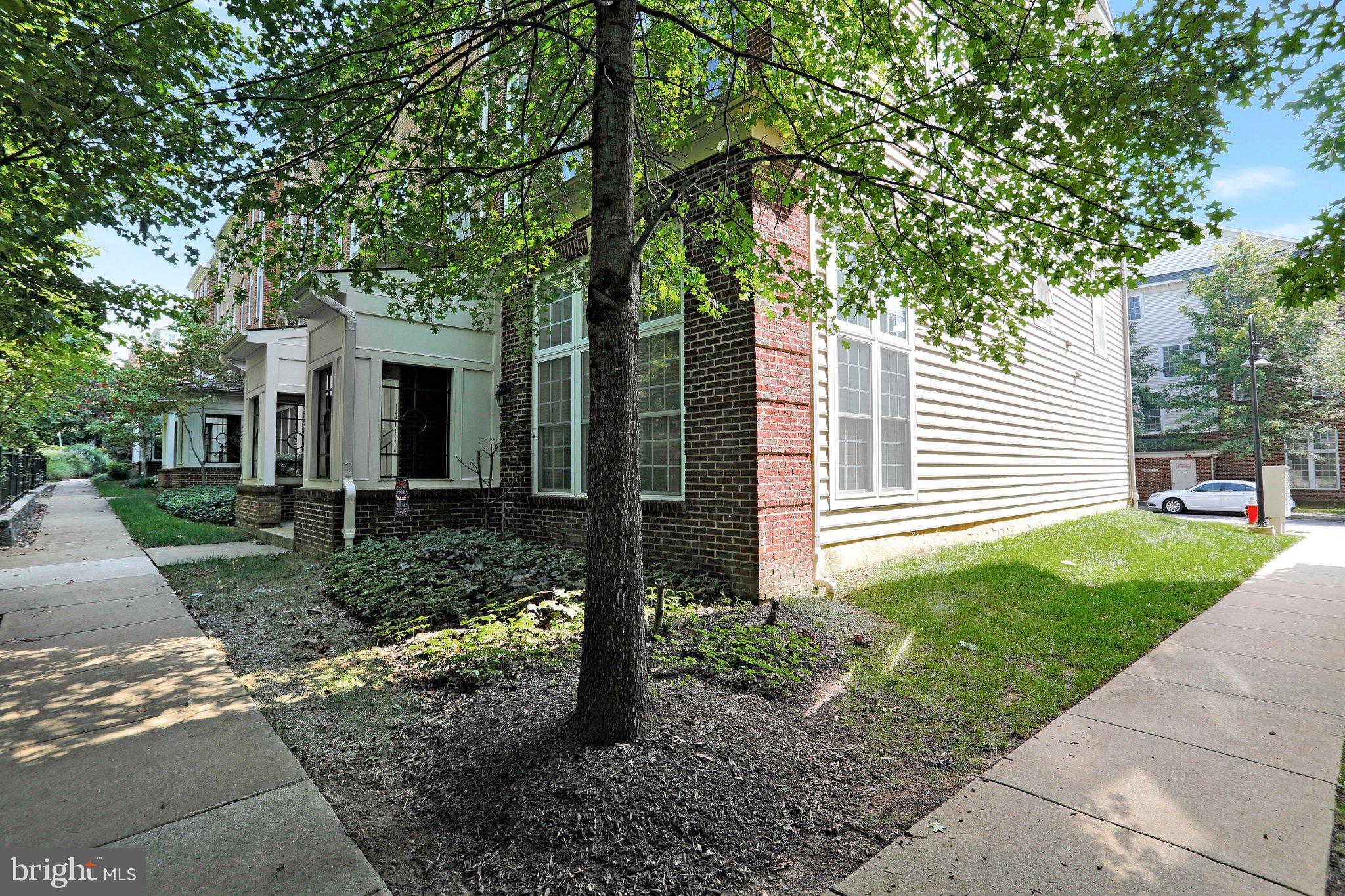 EAST MARKET AT FAIR LAKE - Residential