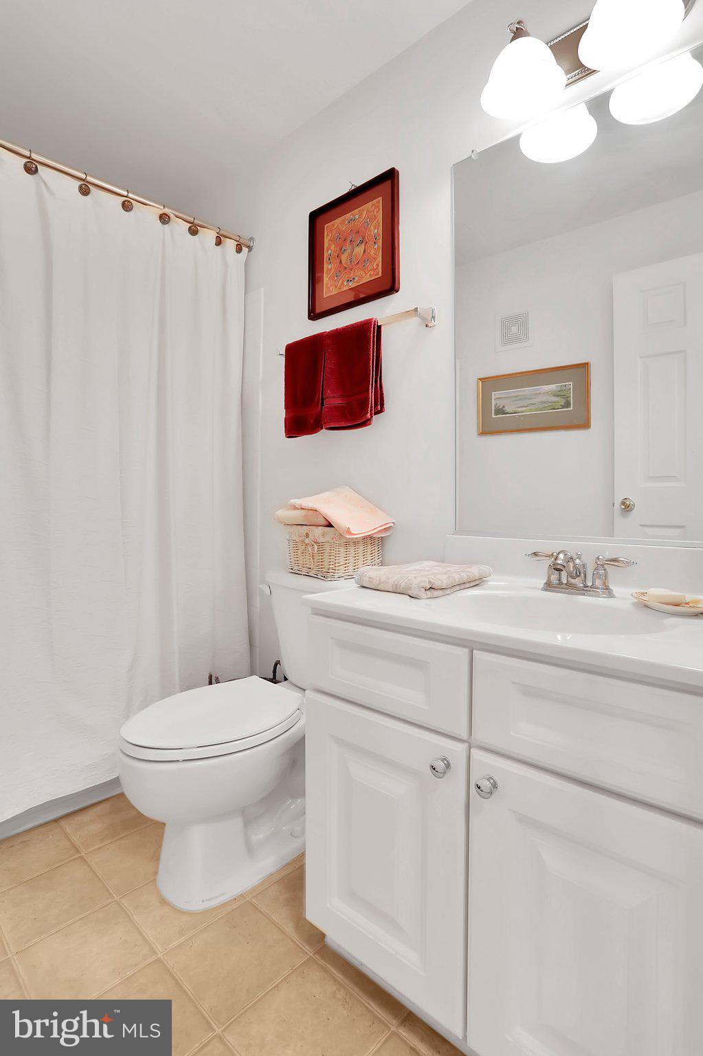 EAST MARKET AT FAIR LAKE - Residential