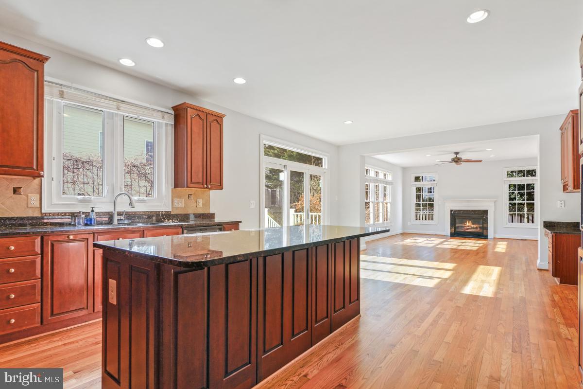 ALTA VISTA - Residential