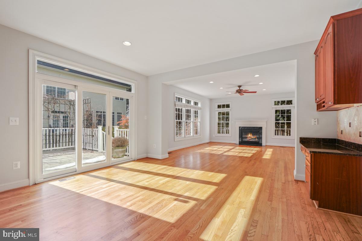 ALTA VISTA - Residential