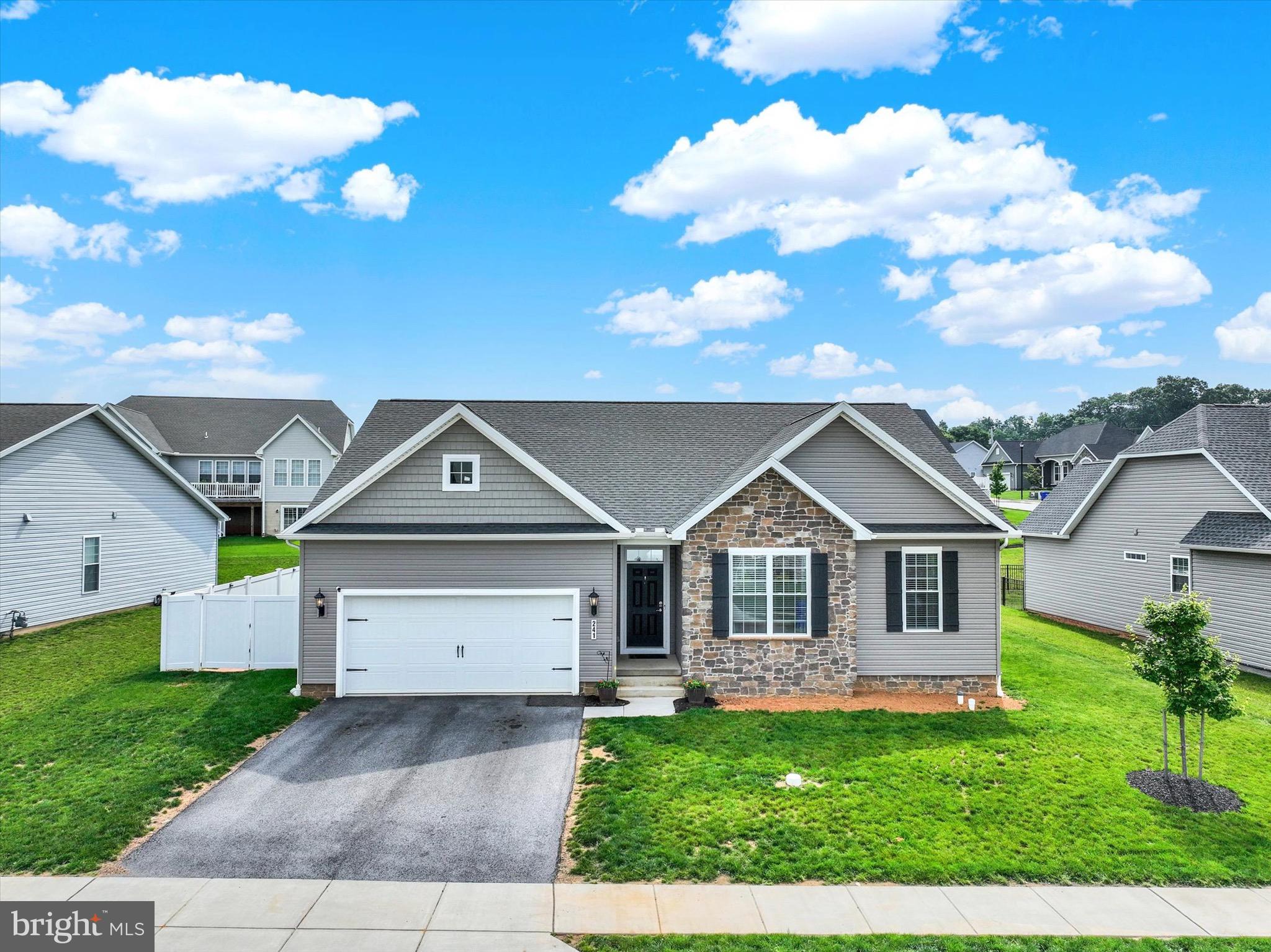 MAYBERRY AT STEWARTSTOWN - Residential