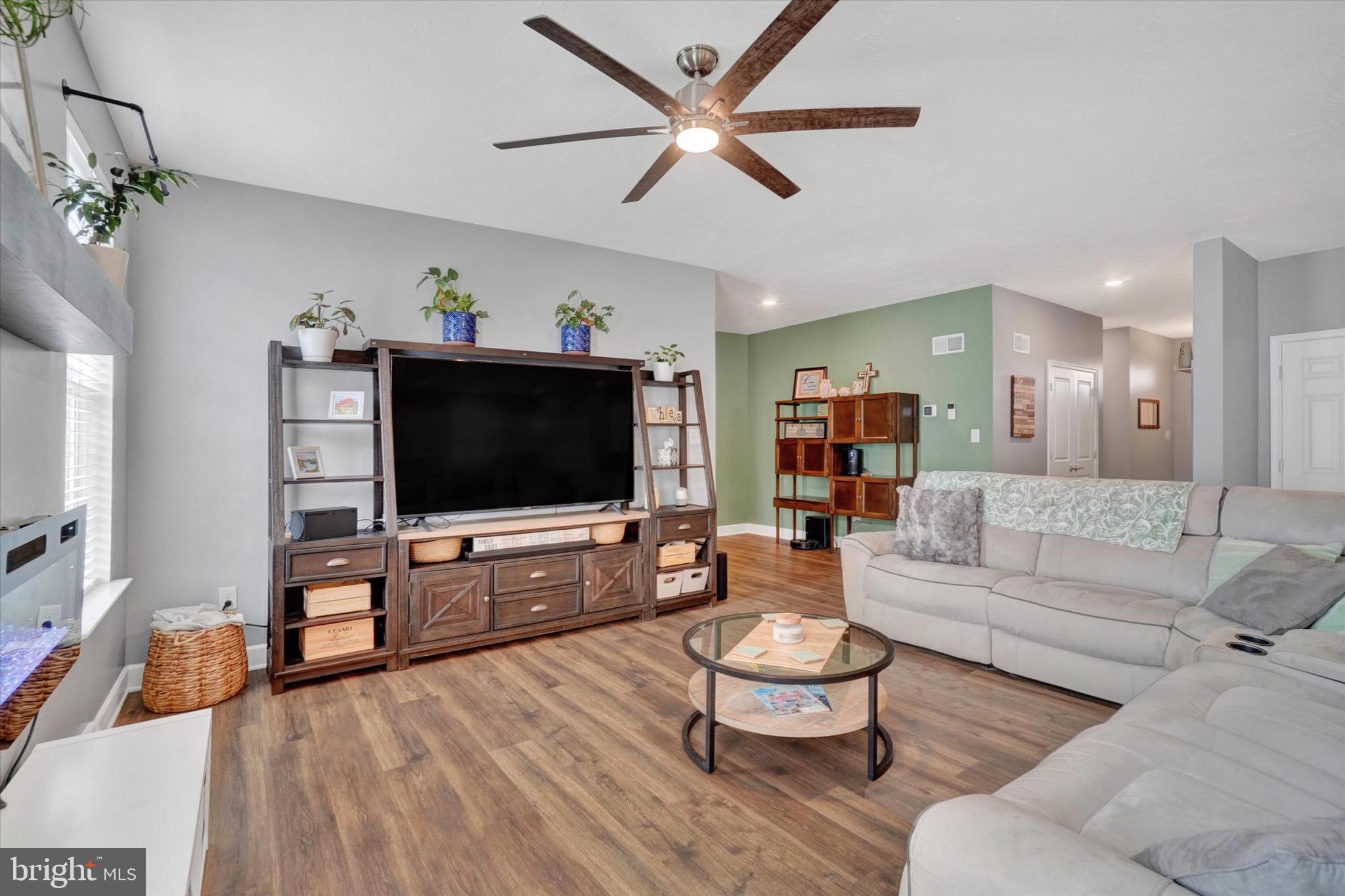 MAYBERRY AT STEWARTSTOWN - Residential