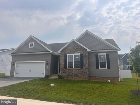 241 LESLIE ROAD STEWARTSTOWN PA 17363