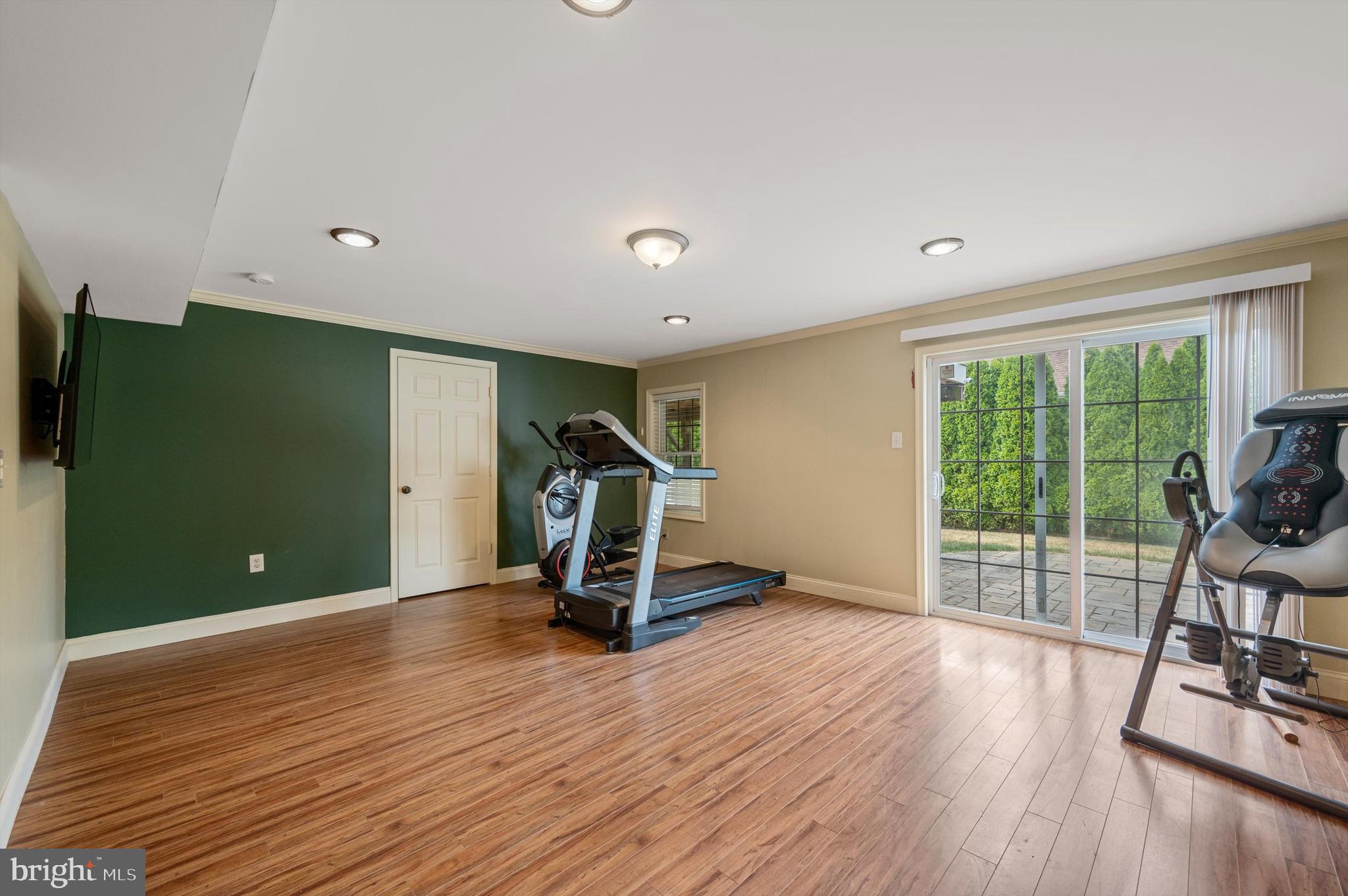 DEMORY FARM - Residential