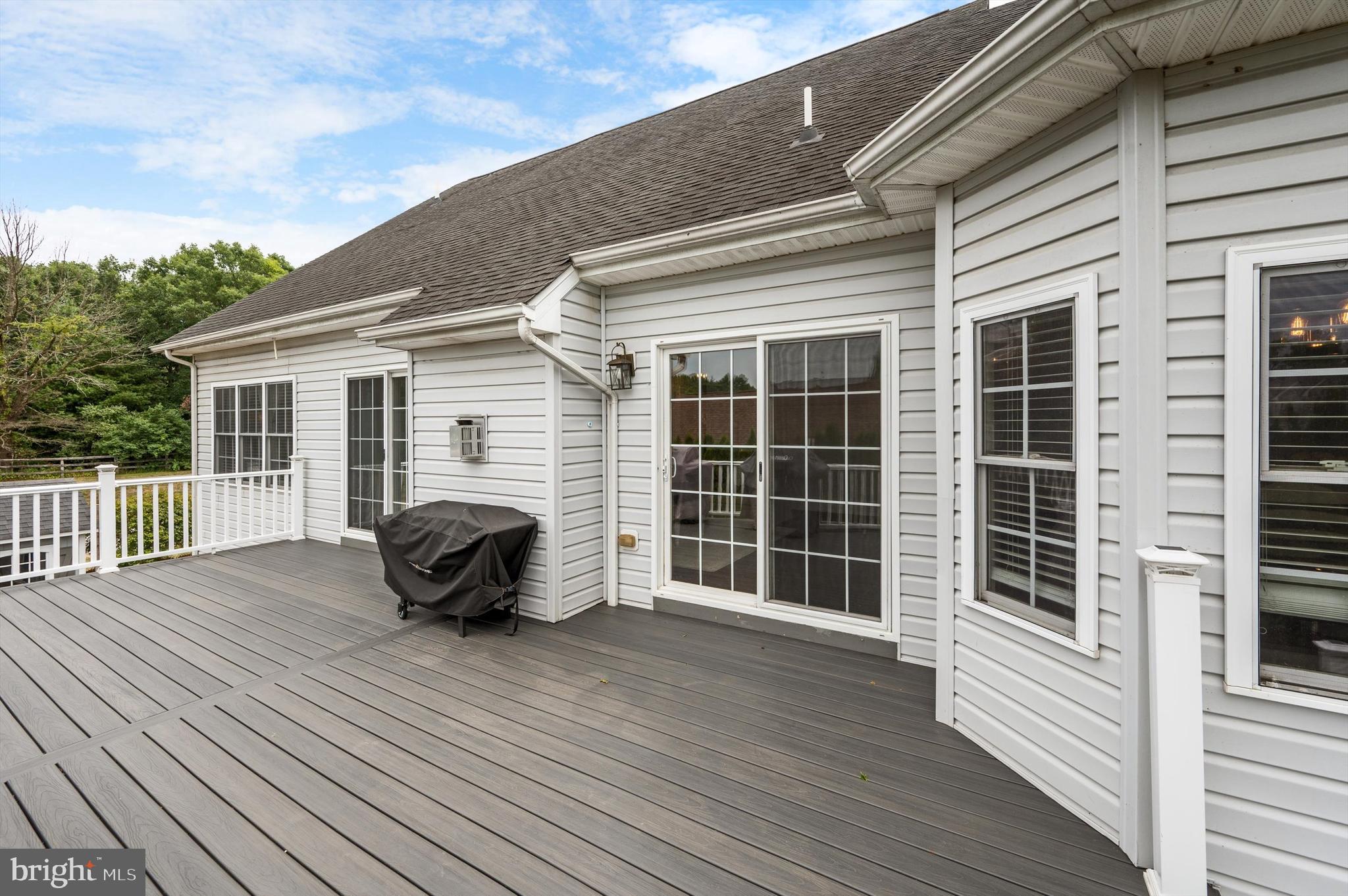 DEMORY FARM - Residential