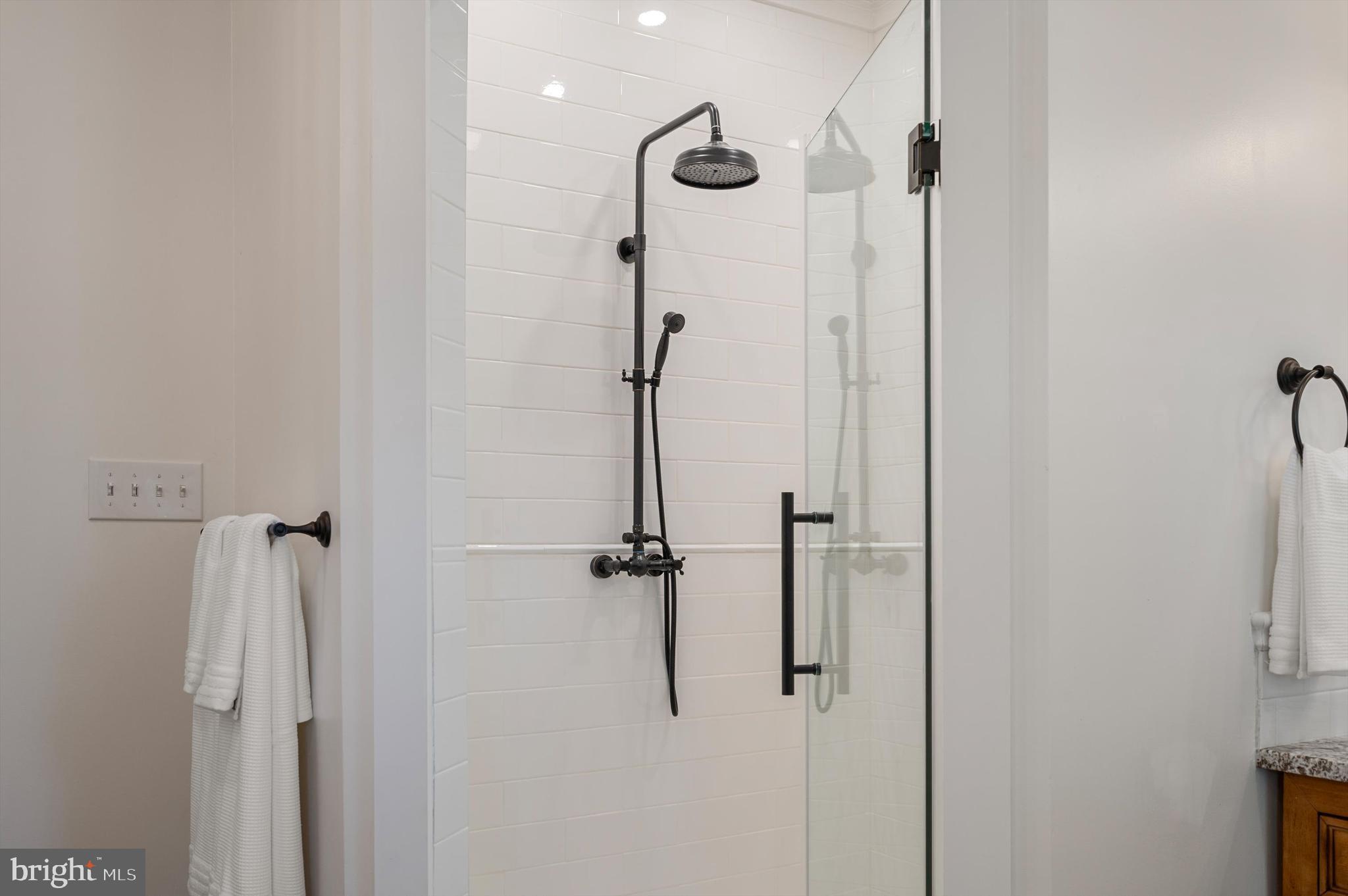 DEMORY FARM - Residential