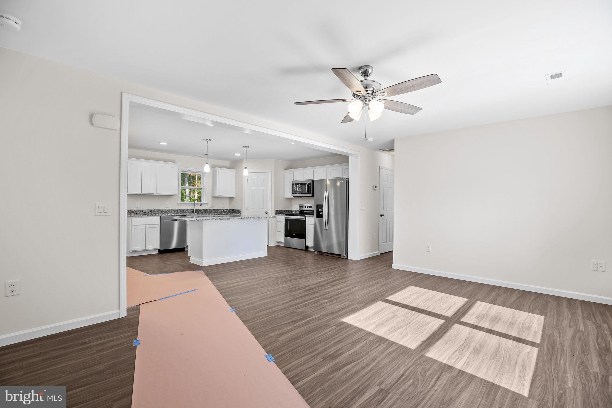 LAKE ARROWHEAD - Residential