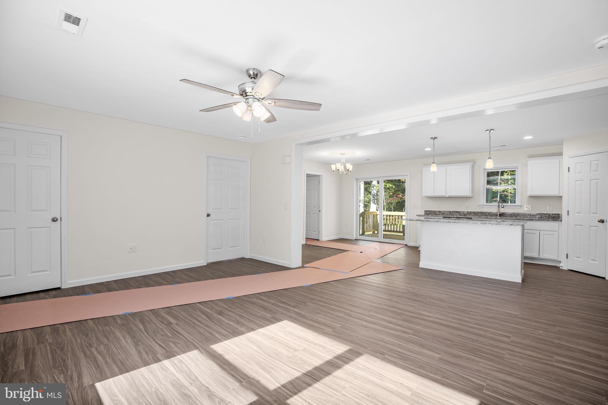 LAKE ARROWHEAD - Residential