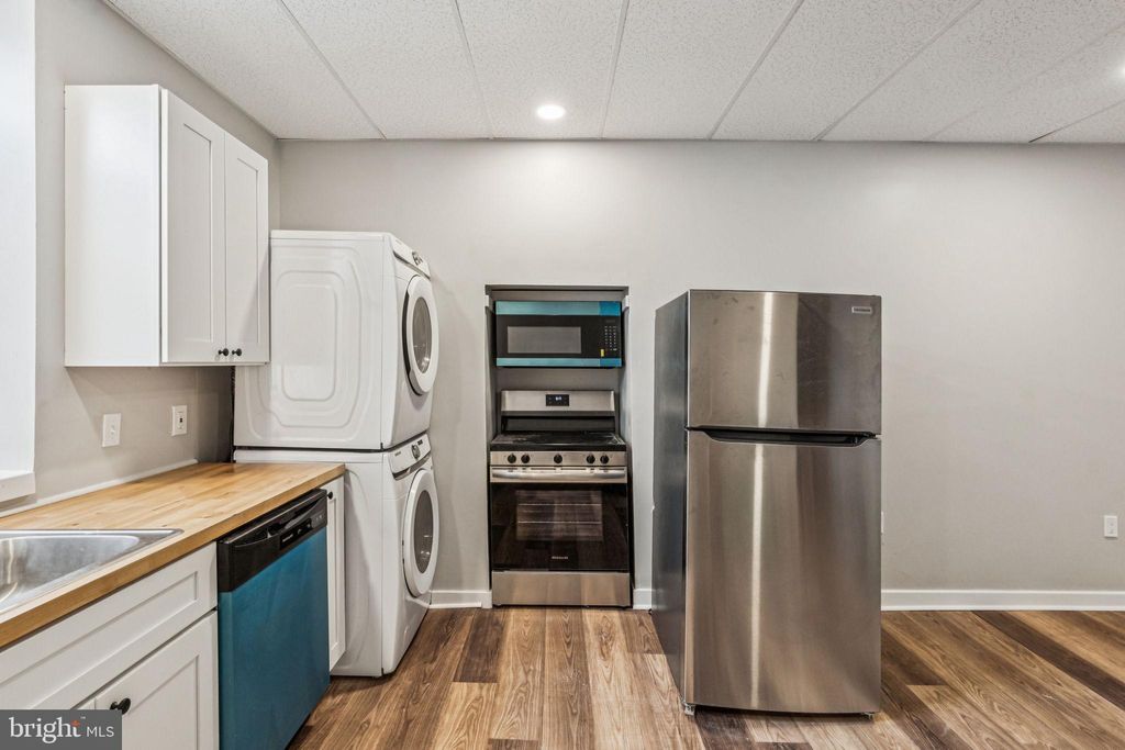 Photo of 2553 E Somerset Street #1R, PHILADELPHIA, PA 19134 (MLS # PAPH2567864)