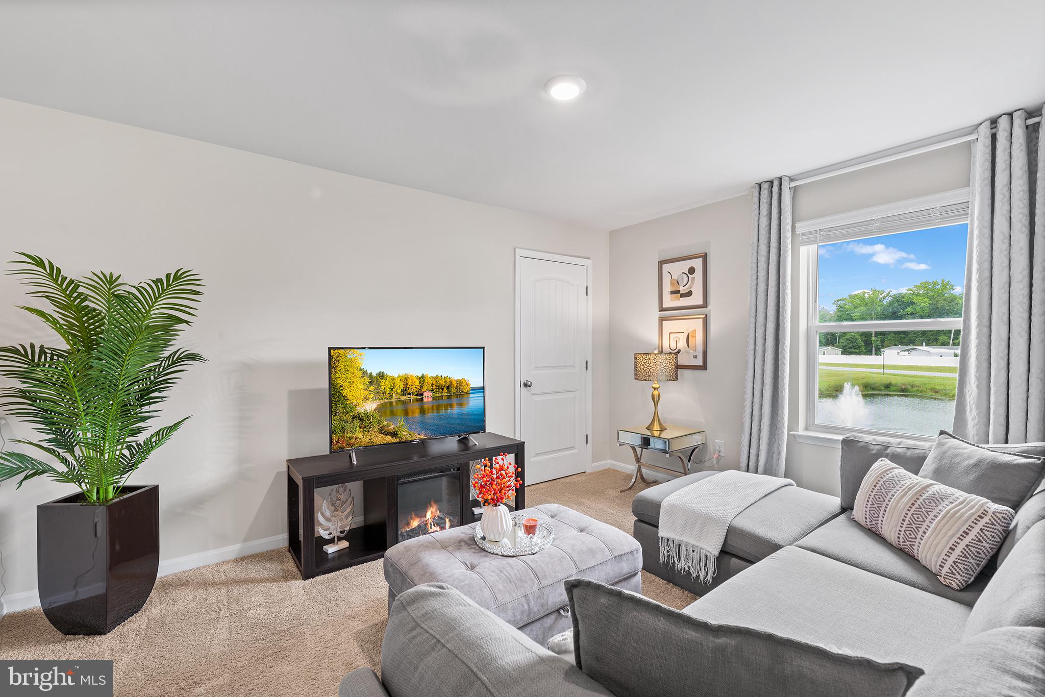 COUNTRY GROVE - Residential