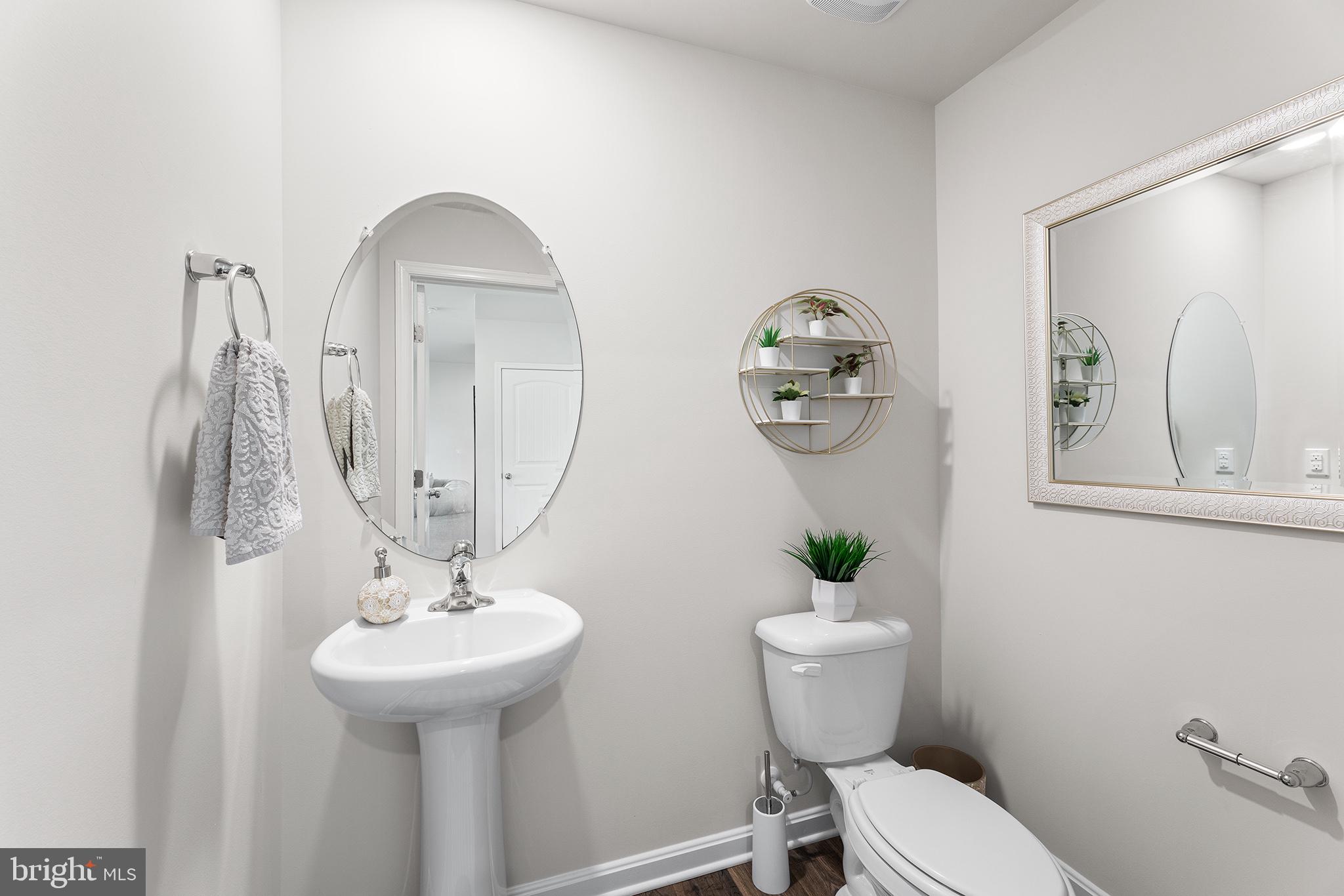 COUNTRY GROVE - Residential