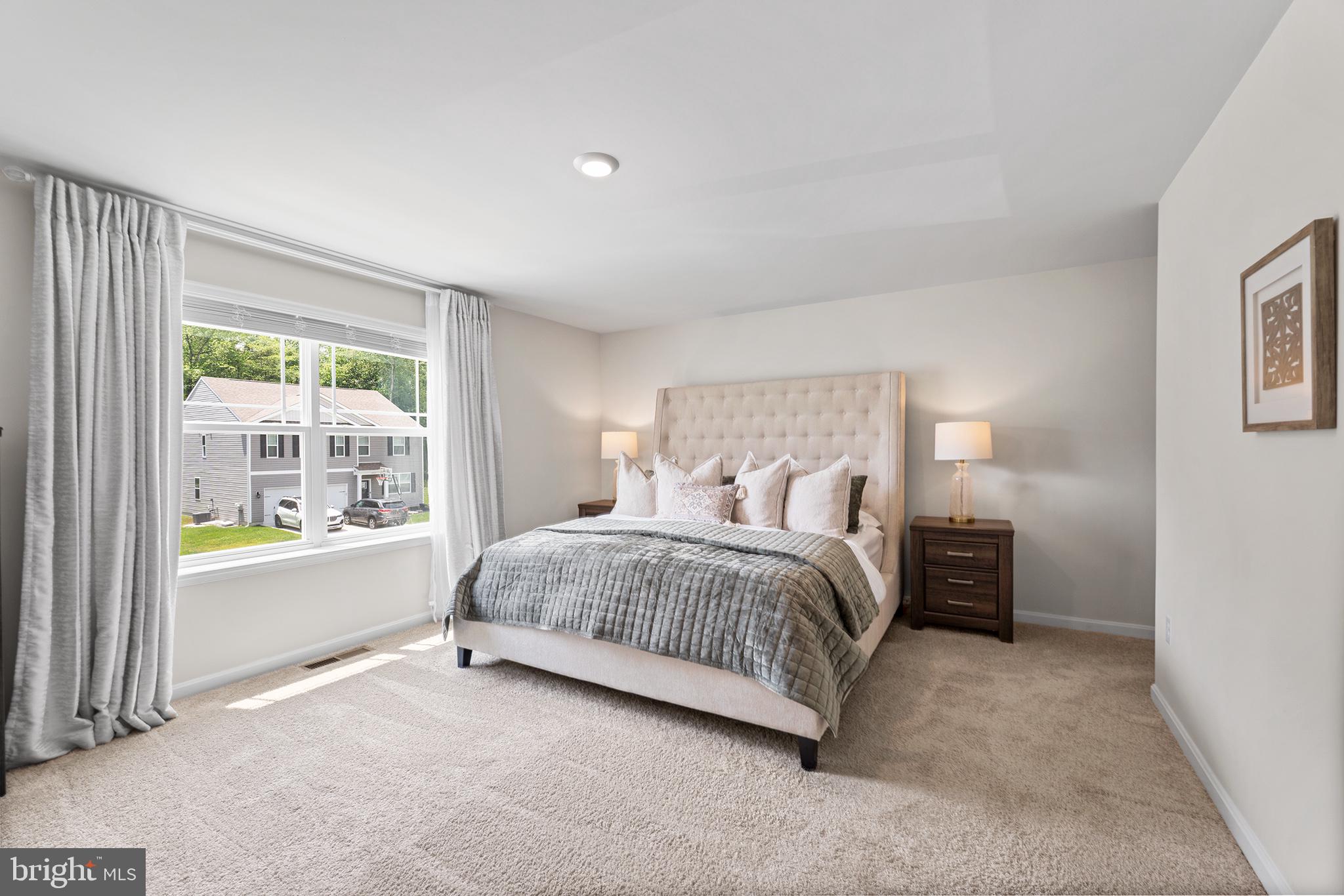 COUNTRY GROVE - Residential