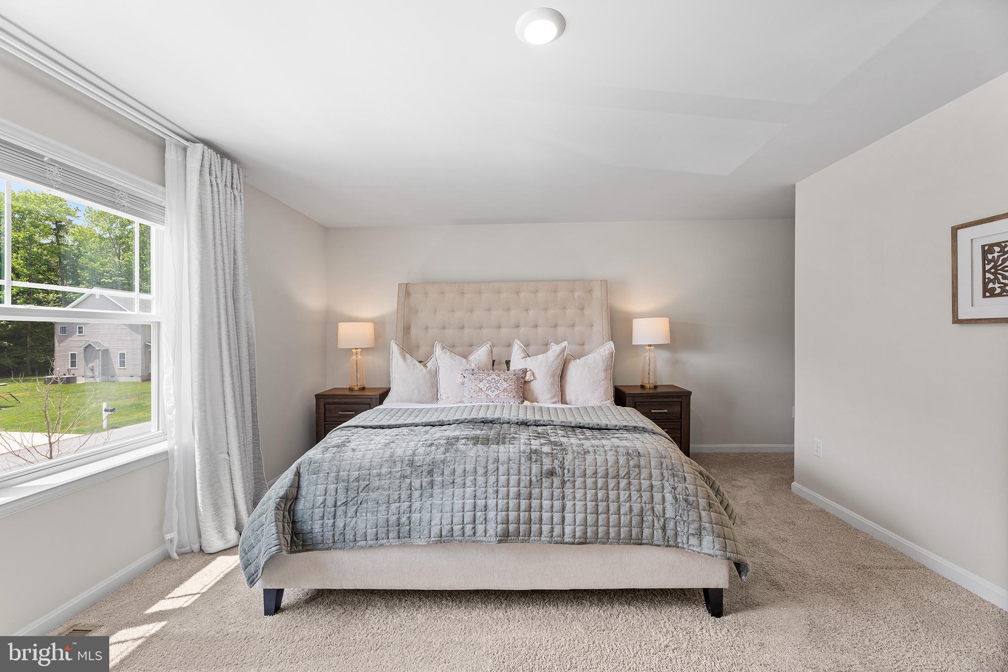 COUNTRY GROVE - Residential