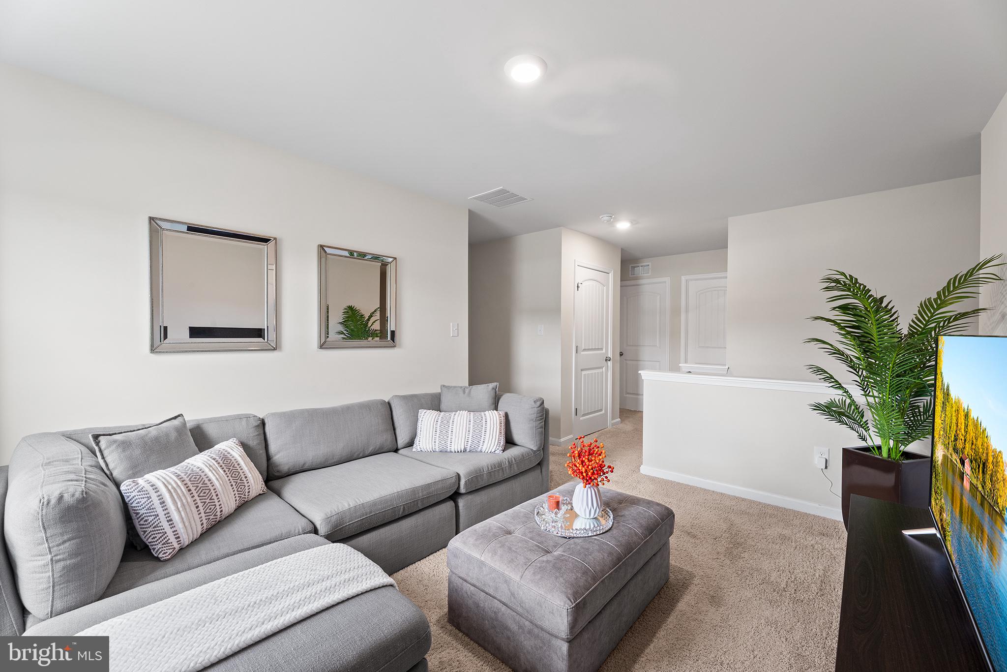 COUNTRY GROVE - Residential