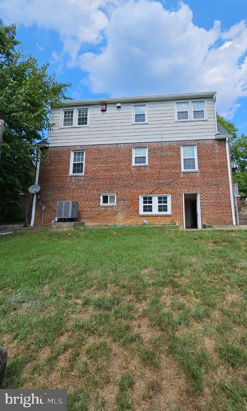 626 N GEORGE MASON DR DRIVE