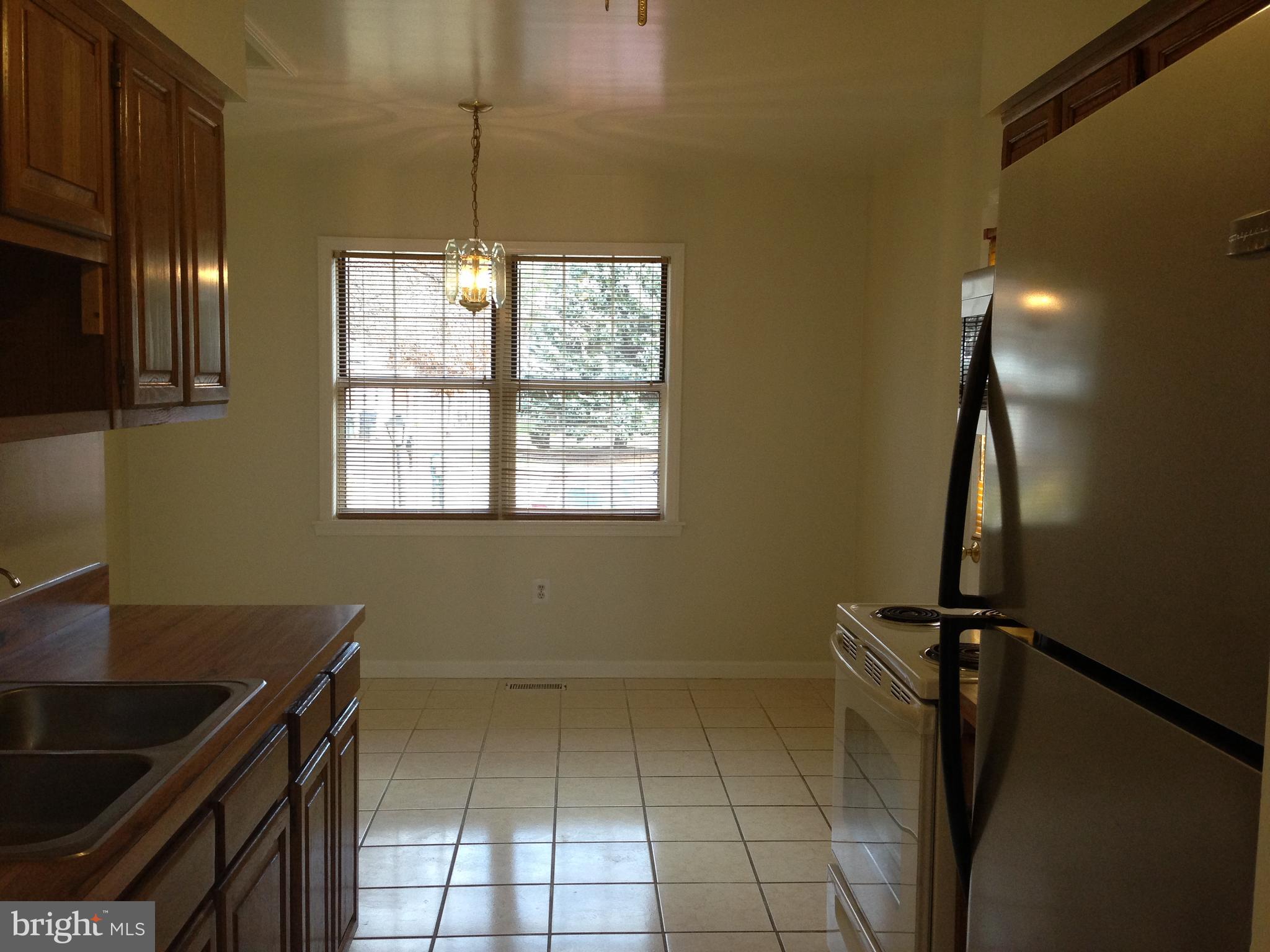 5001 TARPON LANE